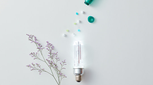 色の紹介｜トライテラスのインテリア照明 SMART CHANDELIER